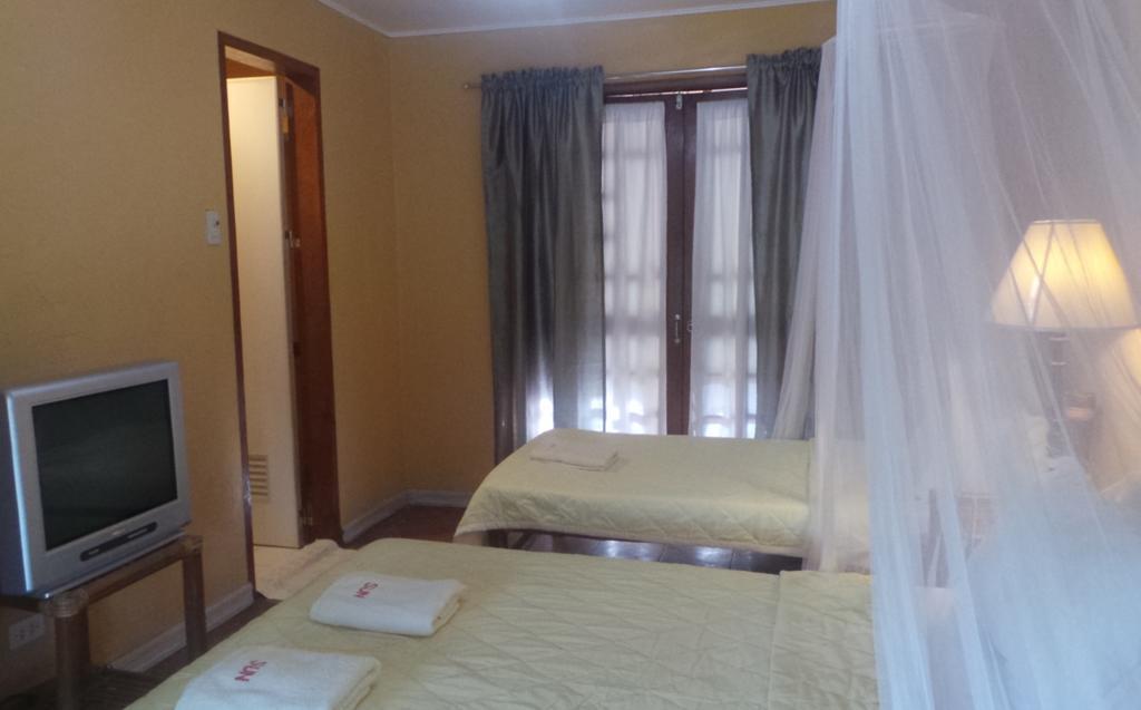 Sun Garden Hilltop Resort Manoc-Manoc الغرفة الصورة